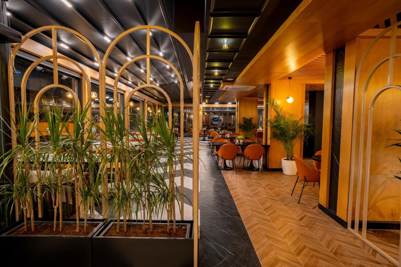 Perast City Hotel Анталия Екстериор снимка